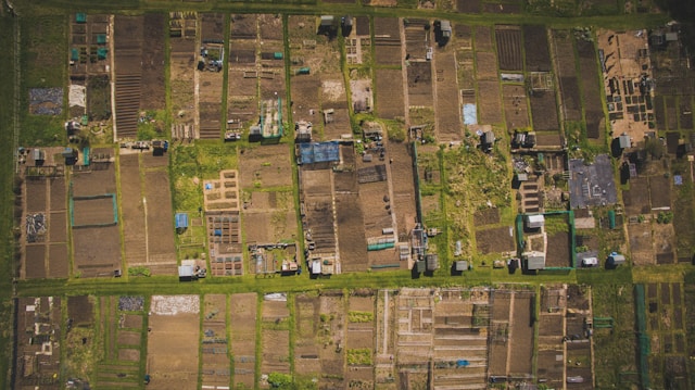 Commercial Land